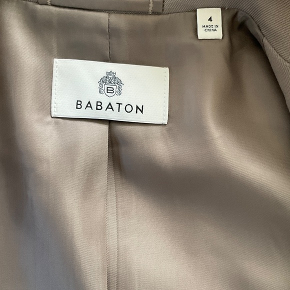 Aritzia Babaton Standout Blazer - Picture 7 of 11